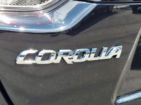 New 2026 Toyota Corolla SE w/ SE Premium Package FWD image 21