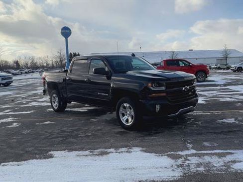 Used 2018 Chevrolet Silverado 1500 LT w/ All Star Edition image 4