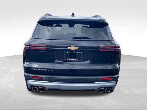 Certified 2026 Chevrolet Traverse LT AWD/4WD image 5