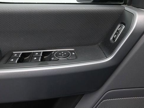 Used 2023 Ford F150 XLT w/ Trailer Tow Package image 17