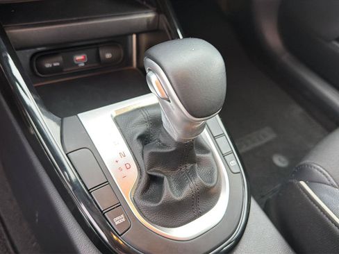 Used 2024 Kia Forte GT-Line FWD image 27