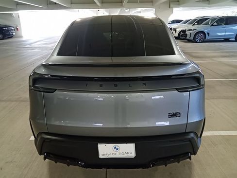 Used 2026 Tesla Model Y Performance AWD/4WD image 6