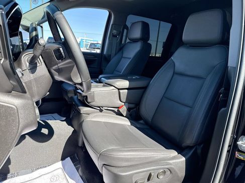 Used 2024 Chevrolet Silverado 2500 LTZ AWD/4WD image 11