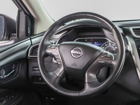 Used 2023 Nissan Murano SV FWD image 12