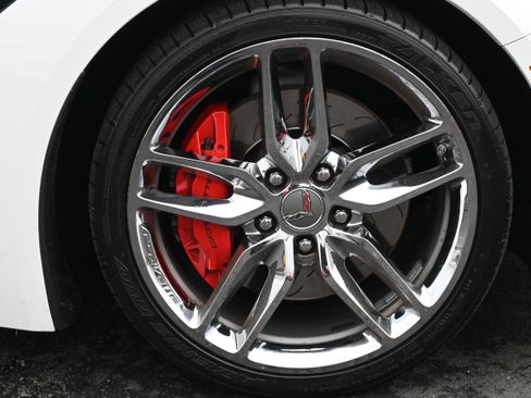 Used 2016 Chevrolet Corvette Stingray Coupe w/ 3LT Preferred Equipment Group image 13