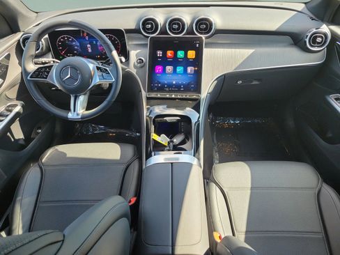 Certified 2025 Mercedes-Benz GLC 300 image 15