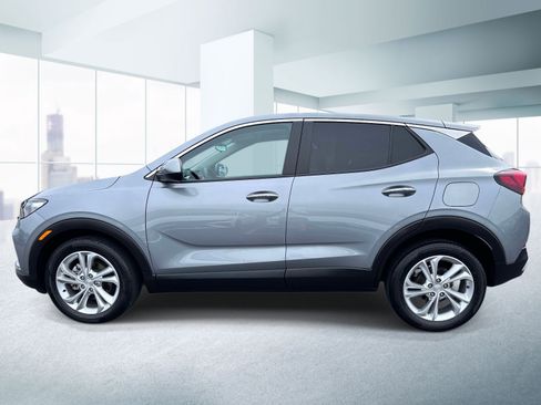 Used 2023 Buick Encore GX Preferred w/ Cold Weather Comfort Package FWD image 2