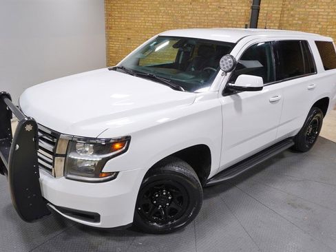 Used 2020 Chevrolet Tahoe 2WD image 2