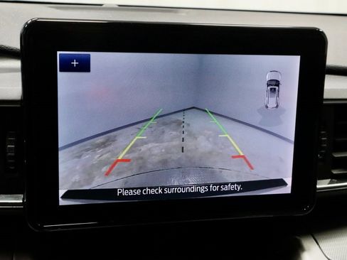 Certified 2022 Ford Explorer XLT w/ Equipment Group 202A image 2