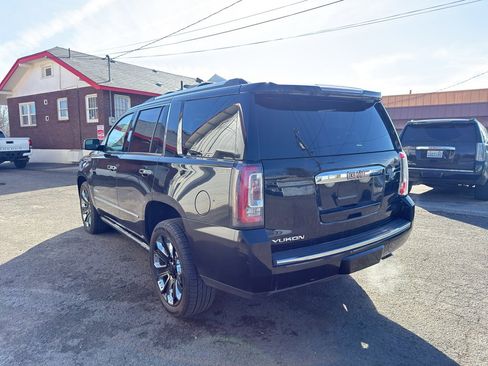 Used 2019 GMC Yukon Denali w/ Denali Ultimate Package image 4