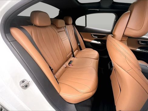 Used 2026 Mercedes-Benz E 350 Sedan image 19