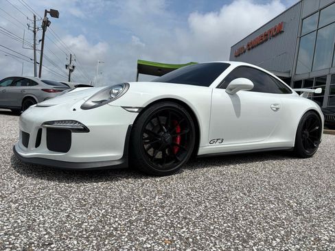 Used 2015 Porsche 911 GT3 RWD image 42
