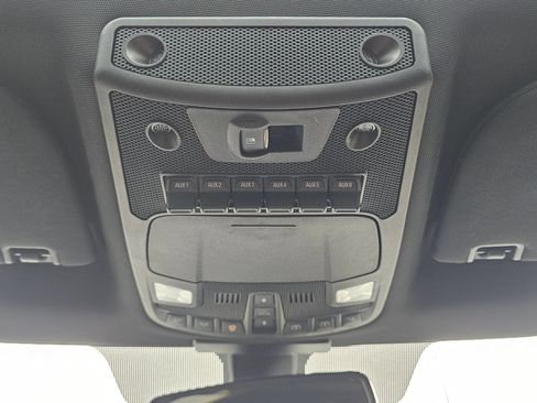 Used 2018 Ford F150 Raptor w/ Equipment Group 802A Luxury AWD/4WD image 24
