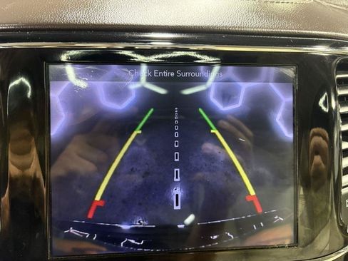 Used 2019 Jeep Grand Cherokee Overland AWD/4WD image 20