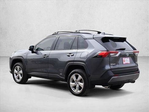 Used 2021 Toyota RAV4 Limited AWD/4WD image 9