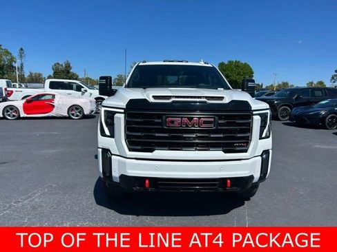 Used 2024 GMC Sierra 2500 AT4 w/ AT4 Premium Plus Package image 2