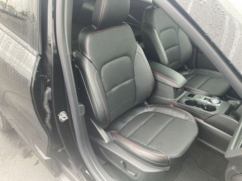 Used 2024 Ford Escape ST-Line Select w/ Tech Pack #2 image 28