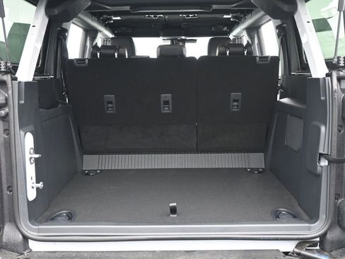 New 2026 Ford Bronco Outer Banks image 23