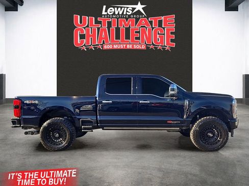 Used 2025 Ford F250 Platinum w/ Platinum Plus Package image 5