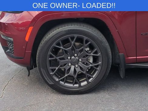 Used 2024 Jeep Grand Cherokee L Summit AWD/4WD image 10