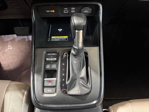 Certified 2024 Honda CR-V EX-L image 17