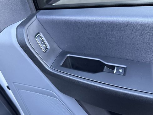 Used 2024 Ford F250 XL w/ Snow Plow Prep Package image 37