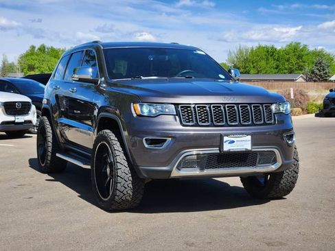 Used 2020 Jeep Grand Cherokee Limited w/ Luxury Group II AWD/4WD image 4