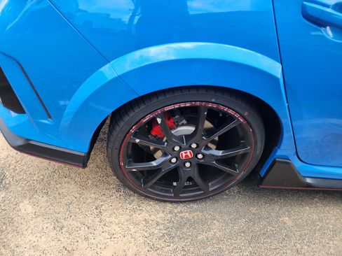 Used 2021 Honda Civic Type R image 9