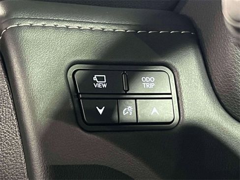 Used 2024 Lexus LX 600 F Sport image 26