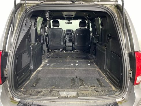Used 2017 Dodge Grand Caravan GT image 14