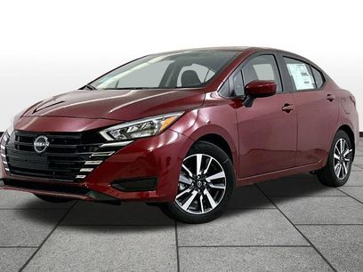 New 2025 Nissan Versa SV w/ Trunk Package