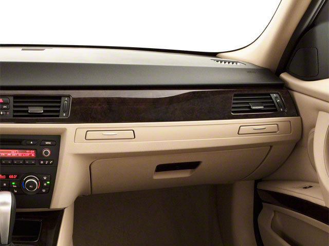 Used 2010 BMW 328i Sedan RWD image 18