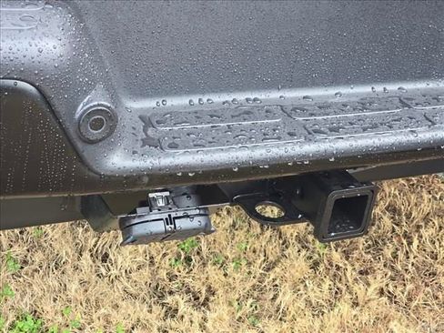 New 2025 Chevrolet Express 2500 w/ Driver Convenience Package image 31