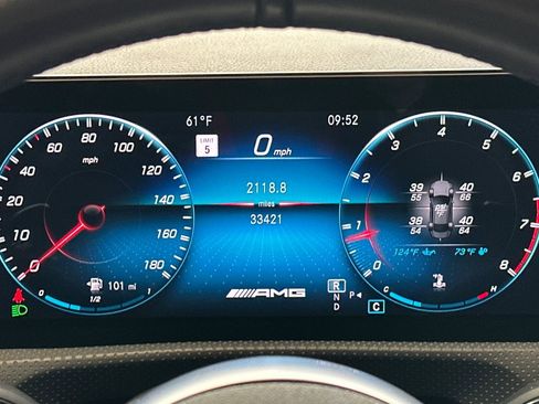 Used 2022 Mercedes-Benz CLA 35 AMG 4MATIC image 19