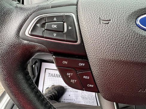 Used 2015 Ford Focus SE w/ Equipment Group 201A image 27