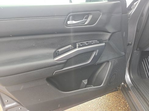 New 2026 Nissan Pathfinder SL w/ SL Premium Package image 13