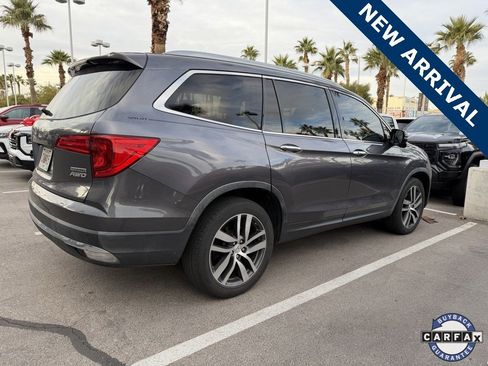Used 2018 Honda Pilot Touring image 19
