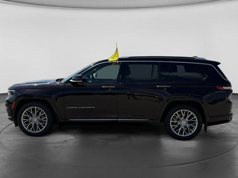 Used 2022 Jeep Grand Cherokee L Summit w/ Advanced Protech Group IV AWD/4WD image 6