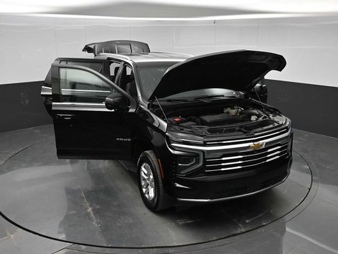 Used 2025 Chevrolet Tahoe LT AWD/4WD image 46