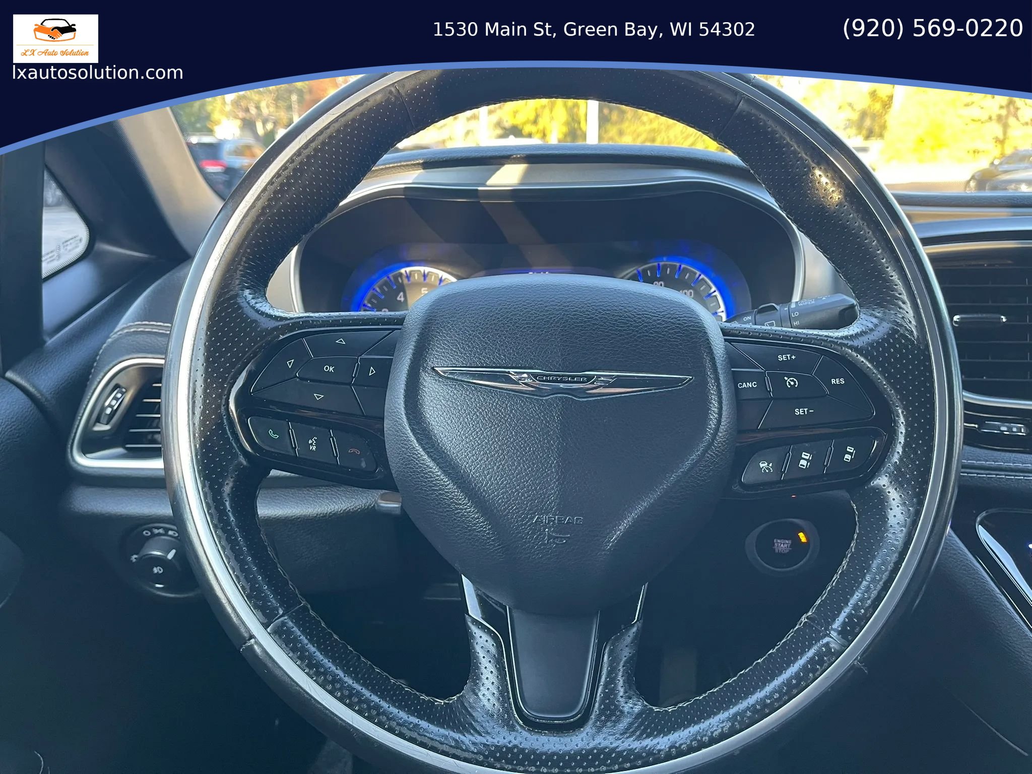 Used 2019 Chrysler Pacifica Limited FWD image 32