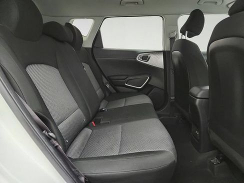 Used 2023 Kia Soul S FWD image 29