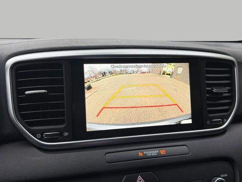 Used 2021 Kia Sportage LX image 35