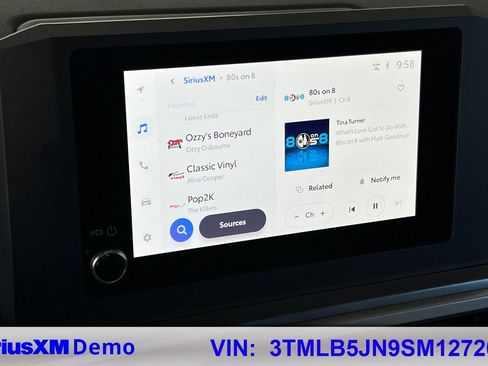 Certified 2025 Toyota Tacoma SR5 image 27