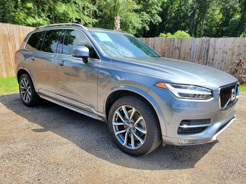 Used 2019 Volvo XC90 T6 Momentum w/ Advanced Package AWD/4WD image 14