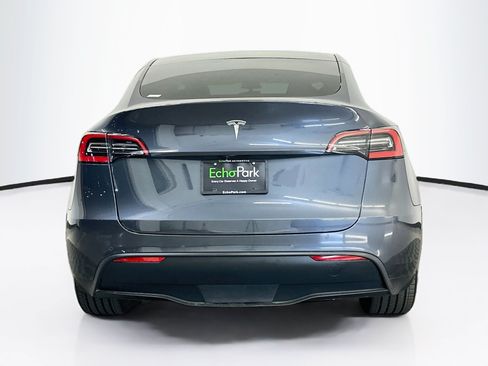Used 2021 Tesla Model Y Long Range AWD/4WD image 7