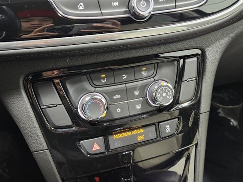 Used 2020 Buick Encore Sport Touring w/ Safety Package image 32