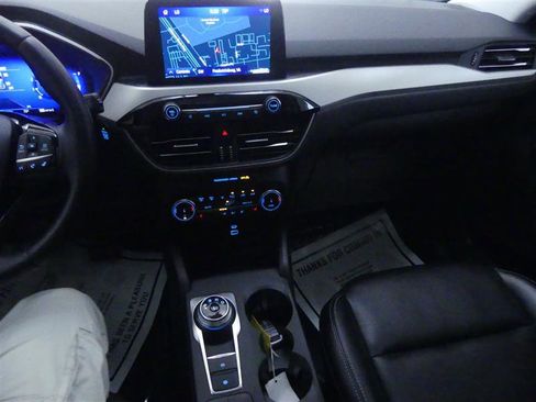 Used 2022 Ford Escape SEL w/ Technology Package image 13