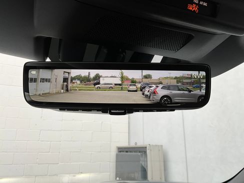 New 2026 Subaru Outback Touring XT AWD/4WD image 17