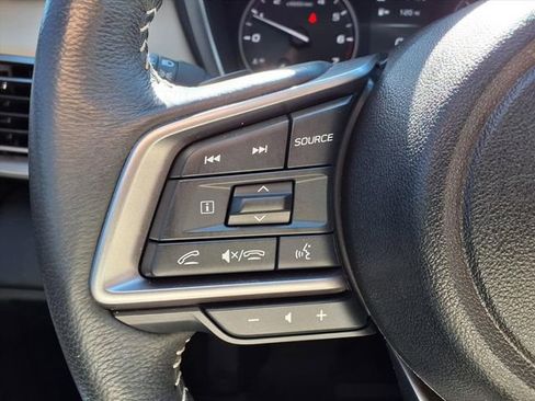 Certified 2025 Subaru Outback Limited image 14