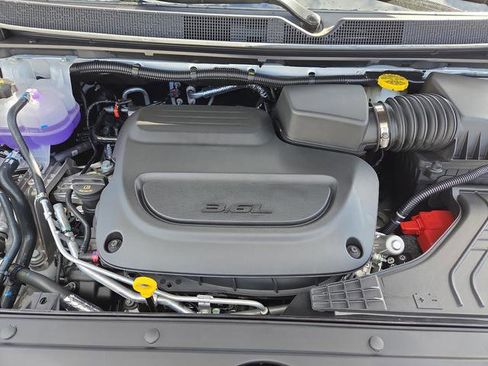 New 2026 Chrysler Pacifica Limited w/ S Appearance Package image 44